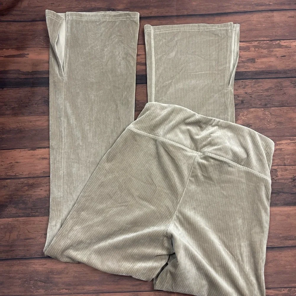 SOLD - Picture 2 of 7